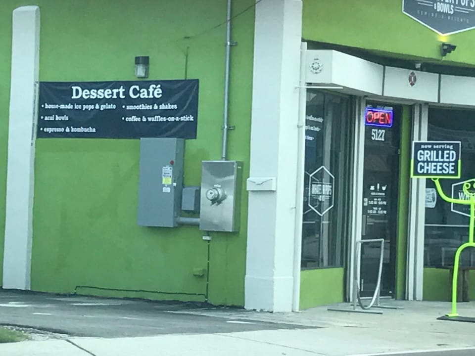 Cafe-2-4 min drive from apt 