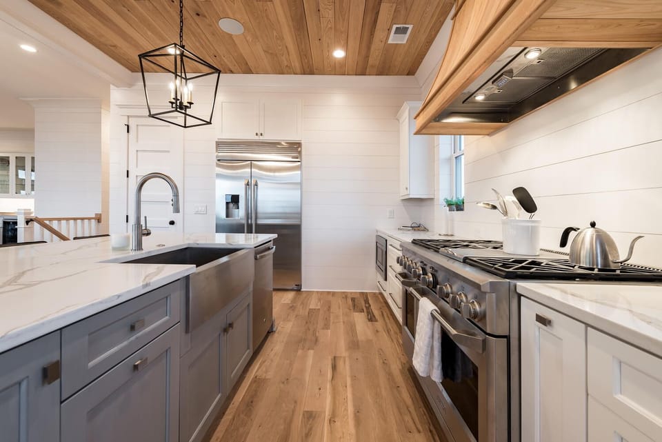 Chef's Kitchen with double ovens