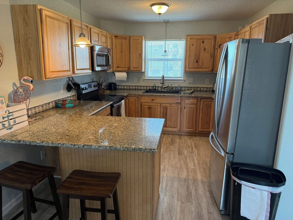 Fully stocked kitchen.