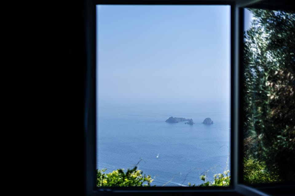 Another panoramic window....