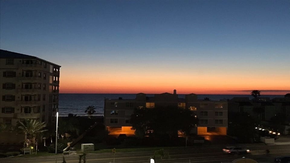 beach view 