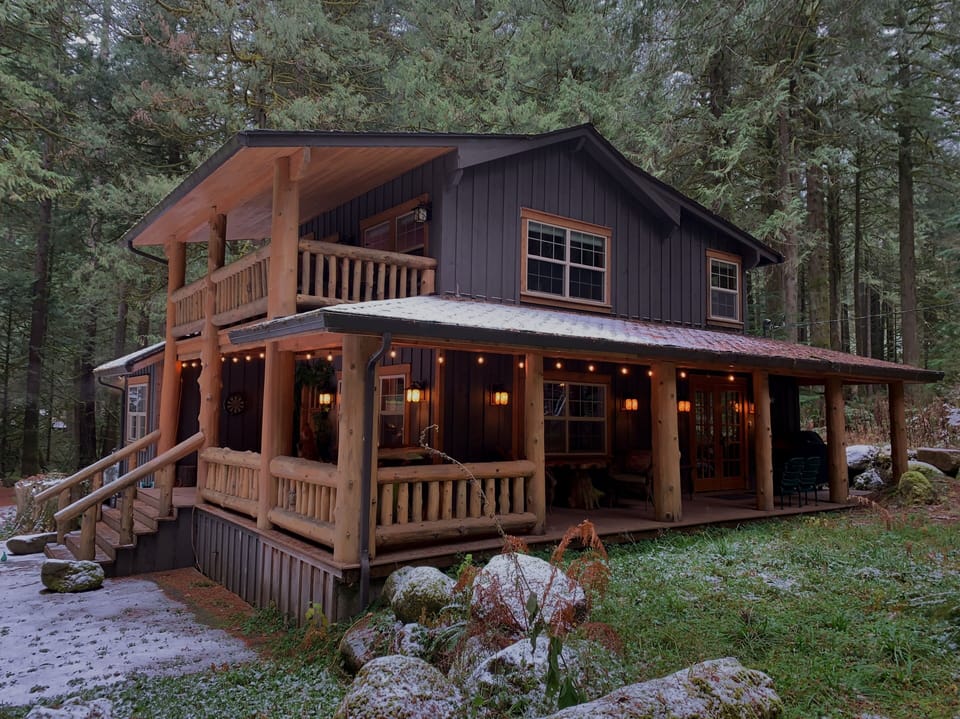 Wrap around deck 