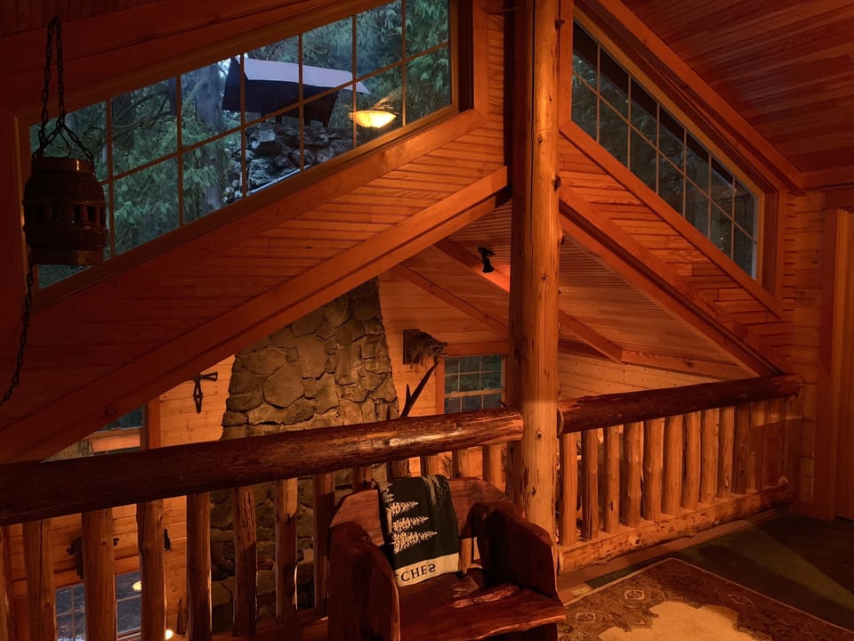 Upper loft area 