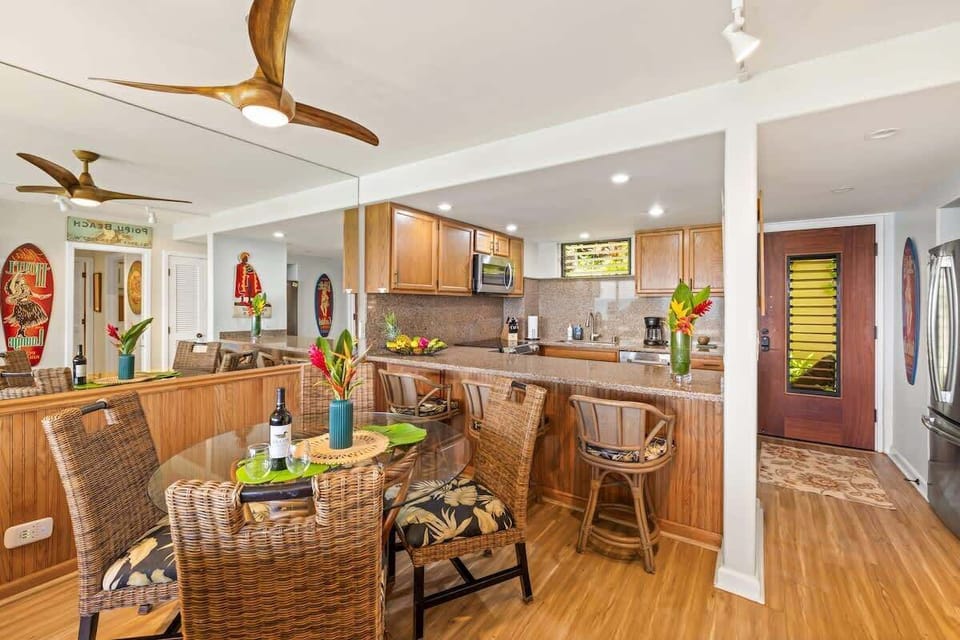 Dining & Kitchen