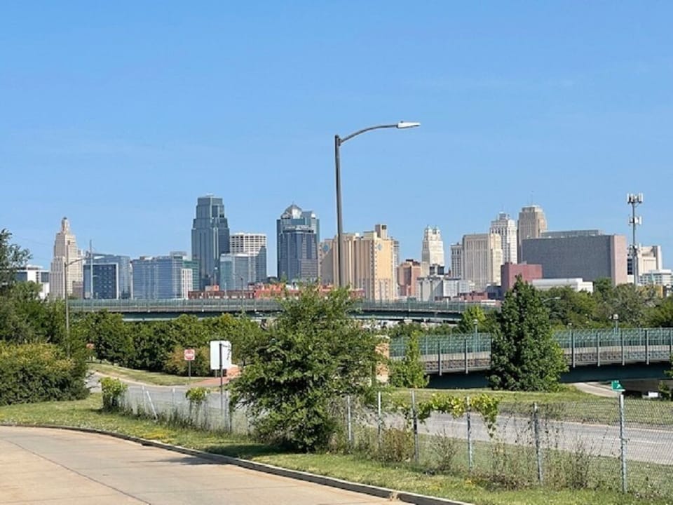 Amazing Beacon Hill view. This is how close we are to Downtown KC.