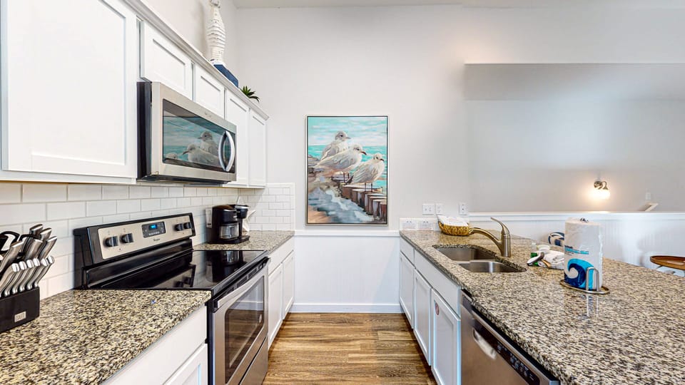 Level Two, Kitchen