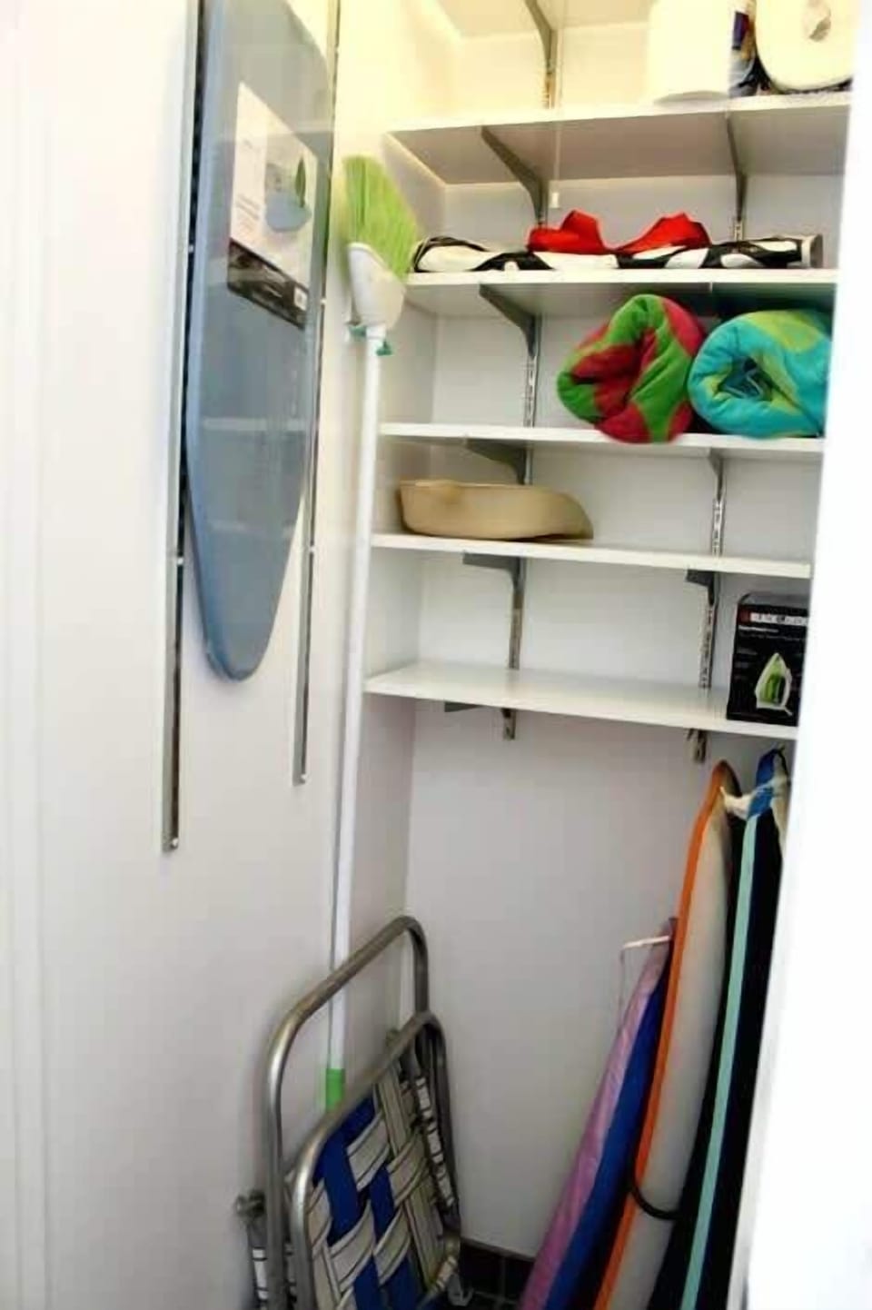 Your own personal storage room can be found in the laundry room.
Storage area contains boogie boards, beach chairs and umbrella.


You have a personal storage area