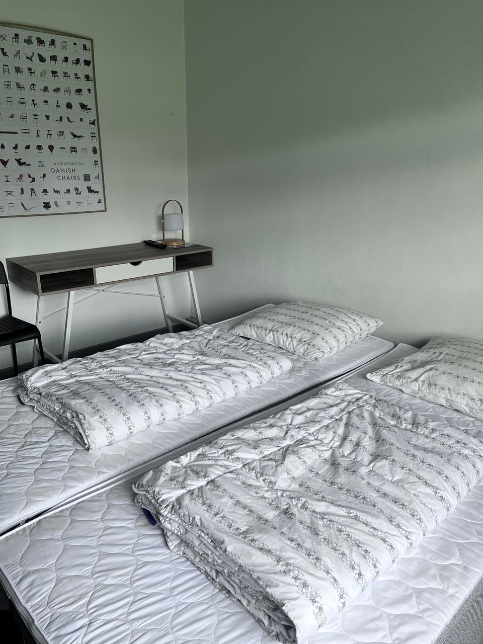 Iron/ironing board, free WiFi