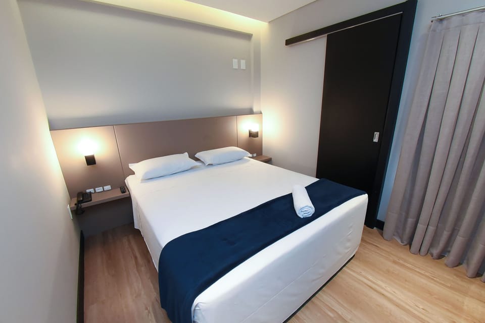 Double Room | Desk, laptop workspace, blackout drapes, iron/ironing board