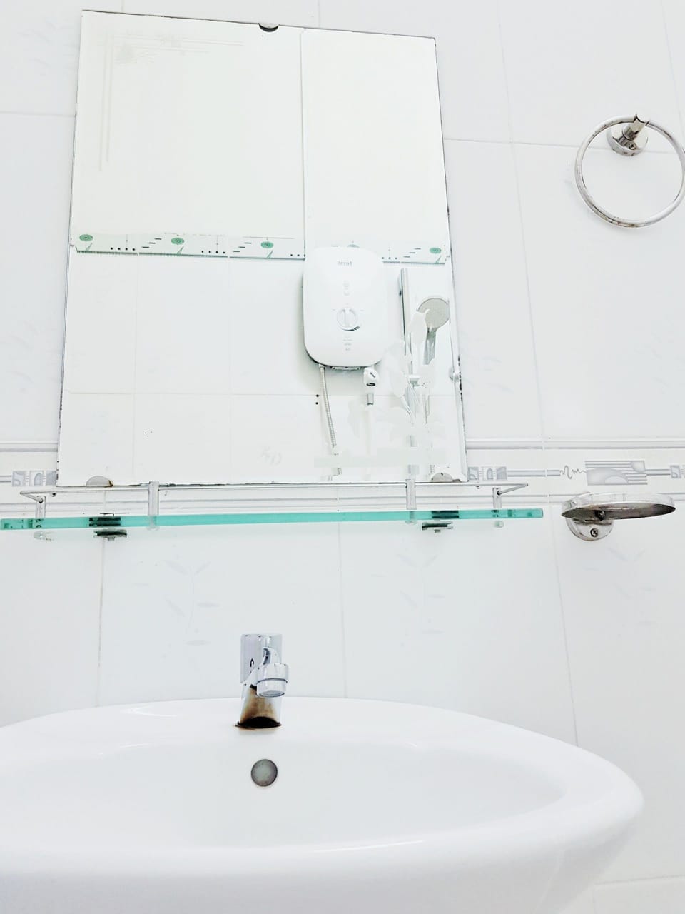 Superior Room, No Windows | Bathroom sink