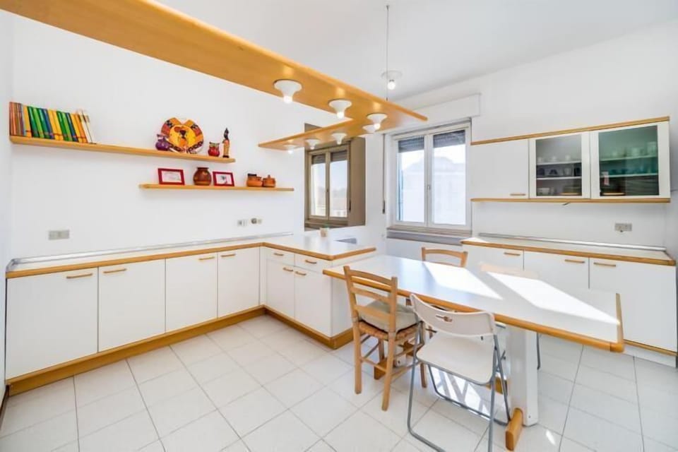 Apartment, 2 Bedrooms | In-room dining