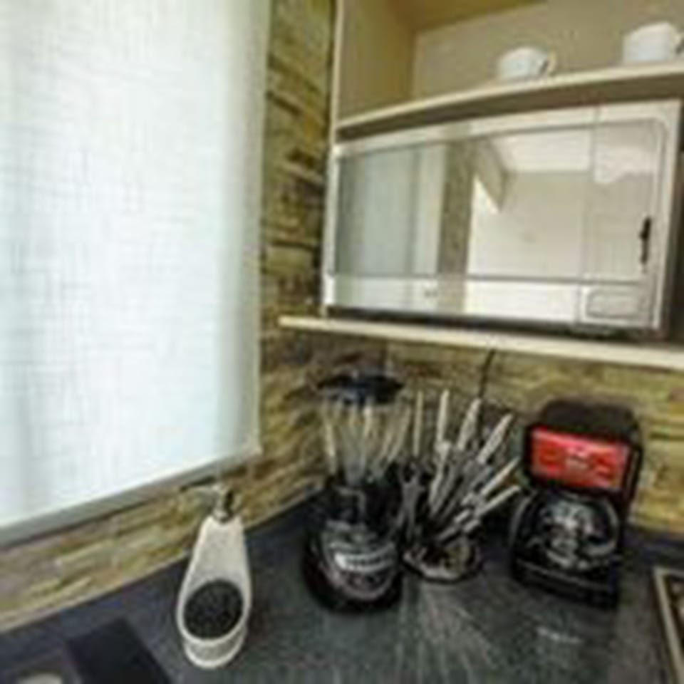 Apartment, Multiple Beds, Non Smoking | Microwave