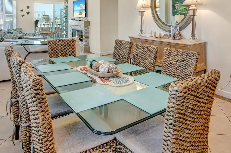 Dining table 
