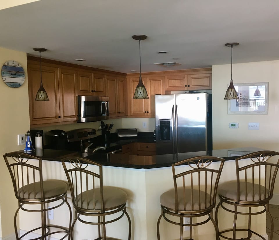 All needed small appliances provided - crock pot, blender,etc.