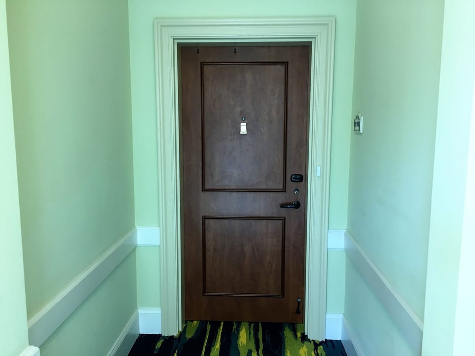 Single door private entryway - limited number in building
