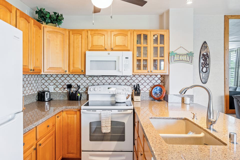 Kitchen has everything for your tropical getaway