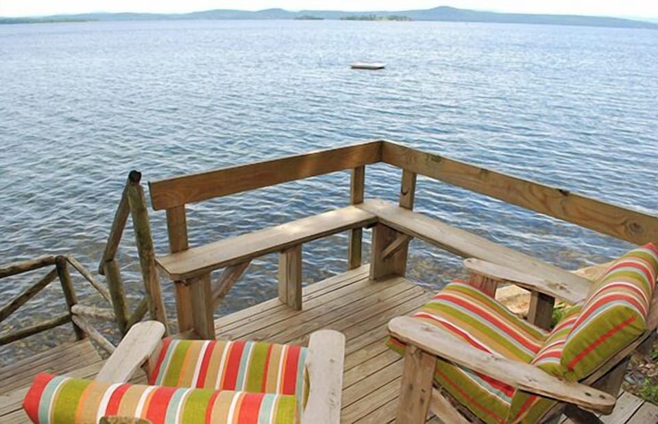 Heron Dance water level deck looking at swim raft