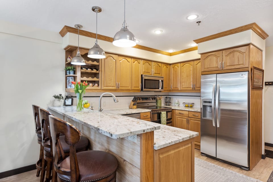 Fully equipped kitchen, with high end appliances