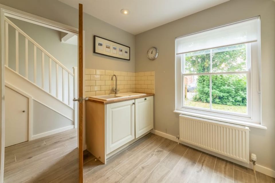 Ground floor: Natural light from the large window