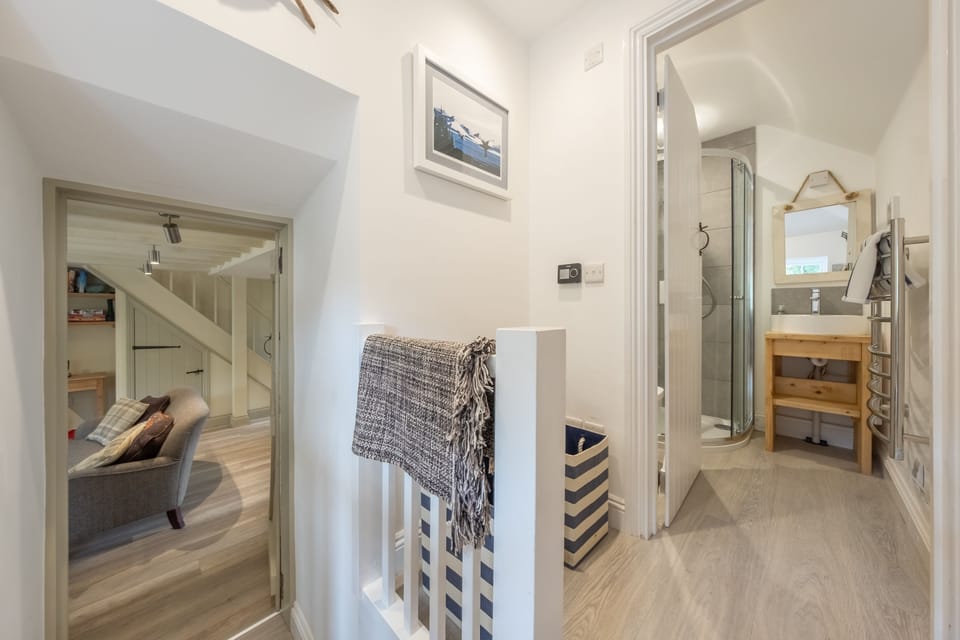 Ground floor: Shower room and sitting room