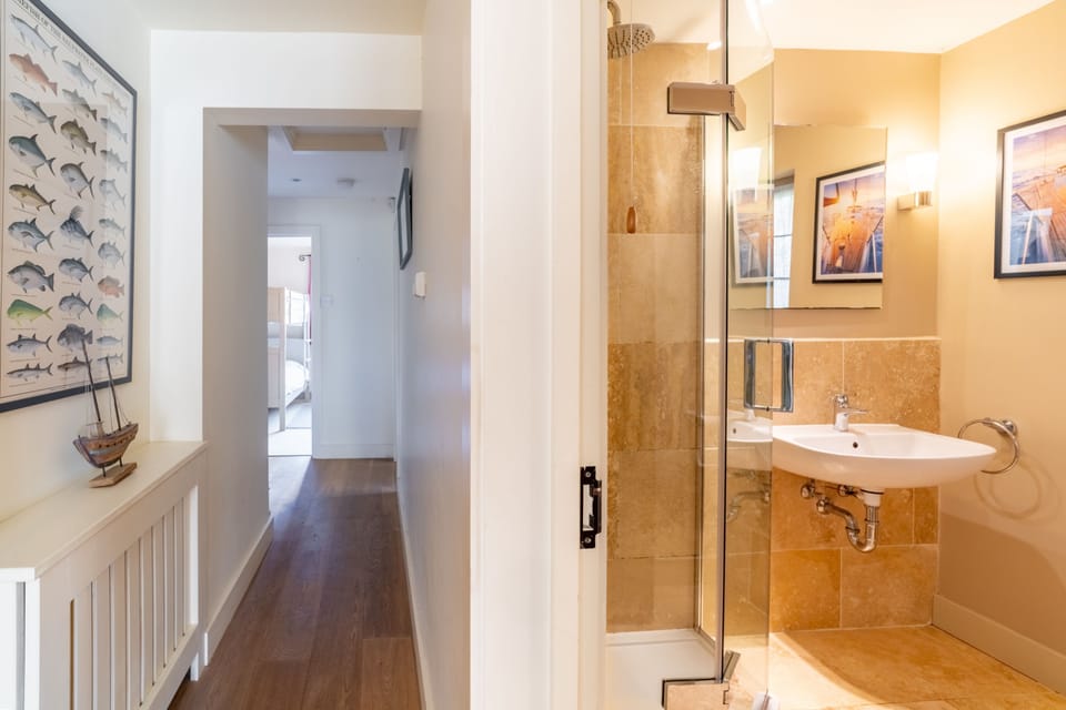 Shower room with walk-in shower