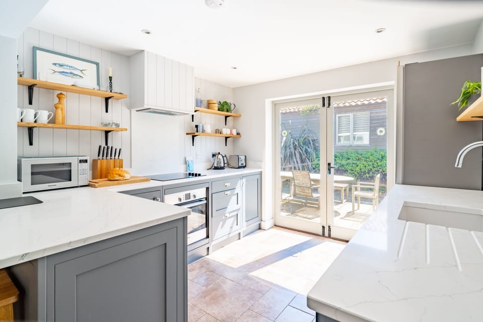 Light and airy kitchen