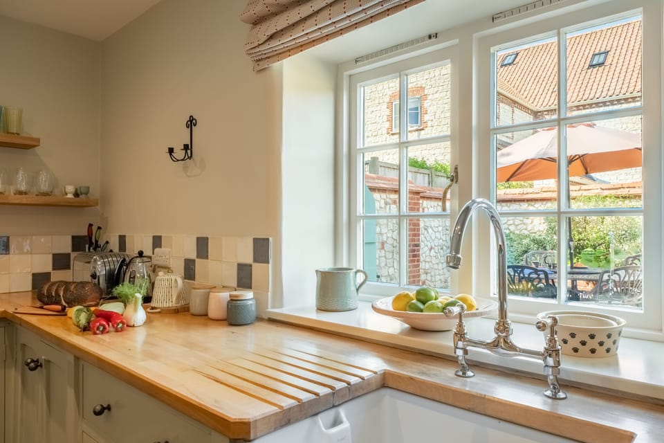 Ground floor: View over the garden from the kitchen window
