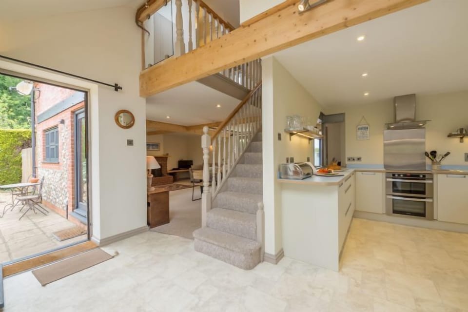 Ground floor: Open plan entrance hall and kitchen