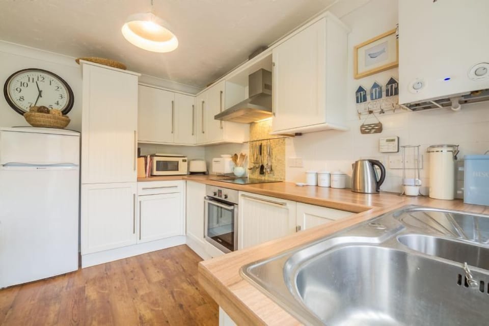 Ground floor: The kitchen is well-equipped