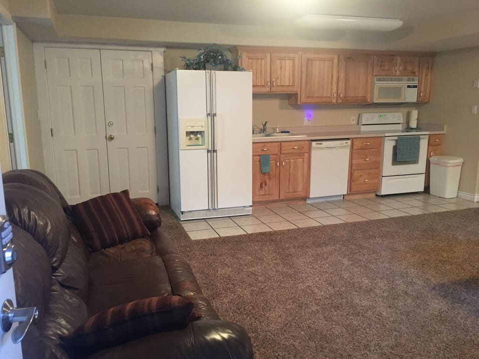 Large spacious living room 