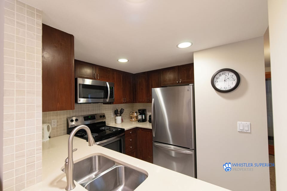 Fully equipped kitchen