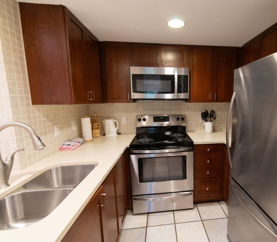 Fully equipped kitchen