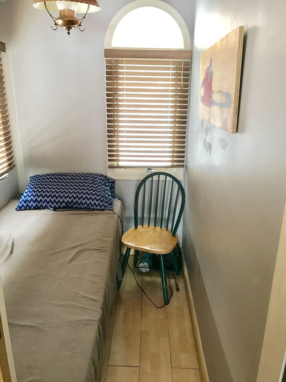 Twin Bed