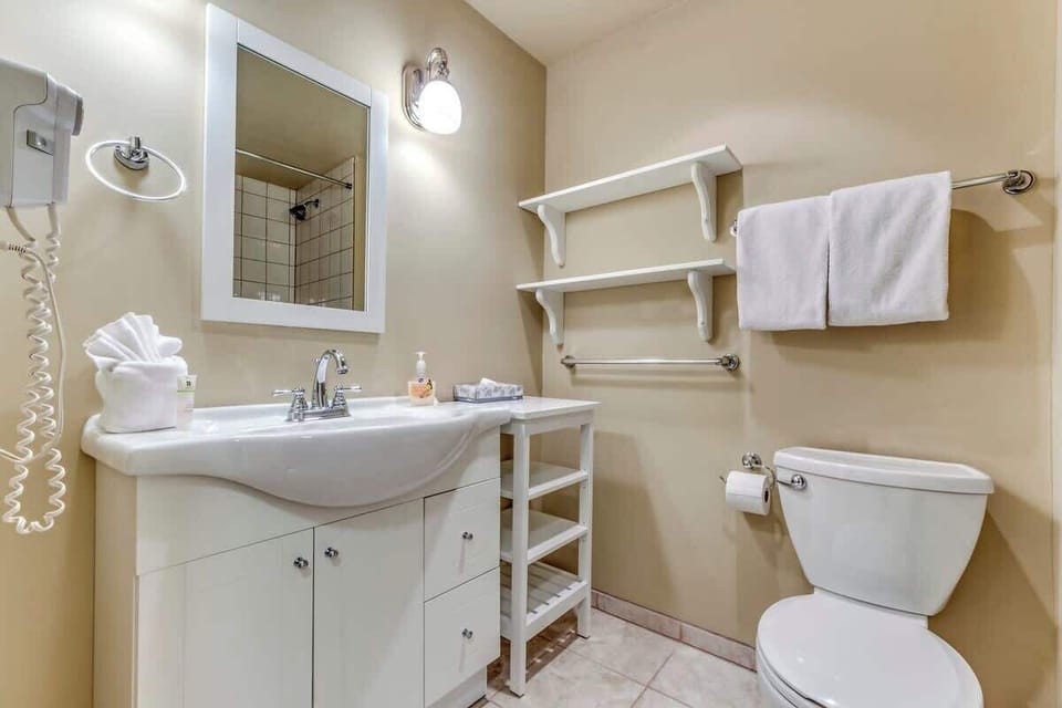 Primary Ensuite Bathroom