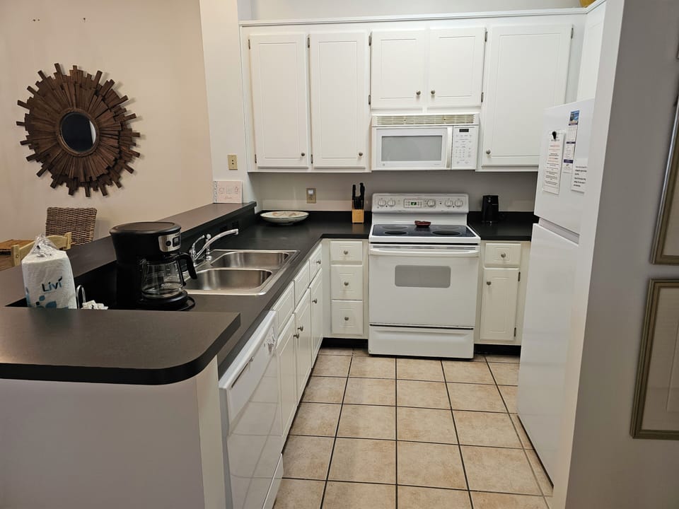 Kitchen - kitchen