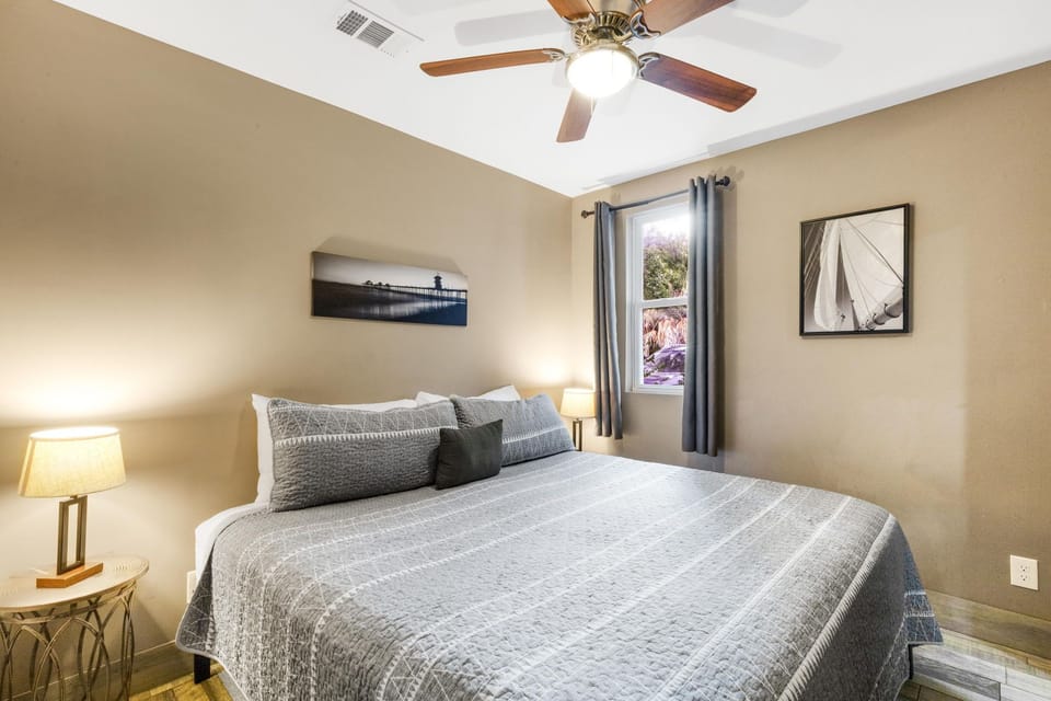 Ground Floor -  King En-Suite 1