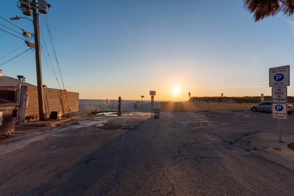 Only steps between you and vitamin SEA