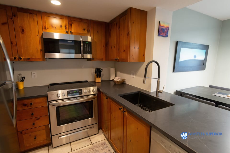 Fully equipped kitchen