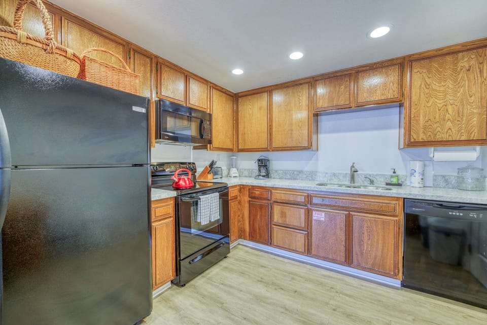 B42 - Kitchen