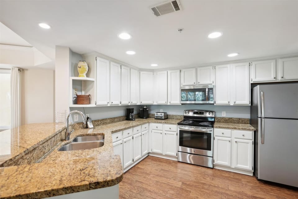 Kitchen at 2213 Windsor II