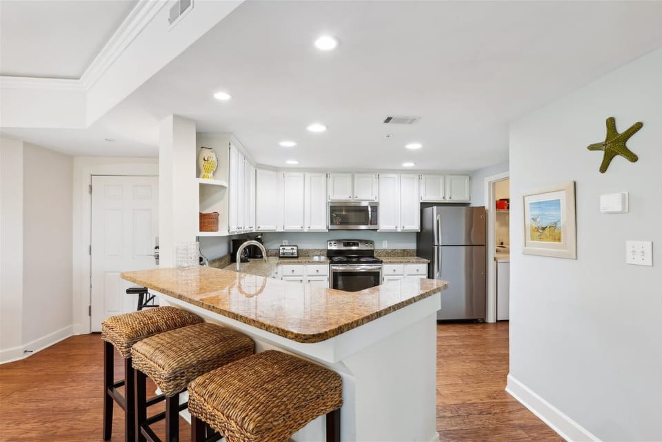 Kitchen with Breakfast Bar at 2213 Windsor II