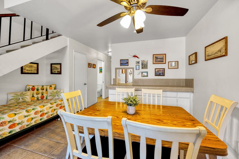 A10 - Dining Area