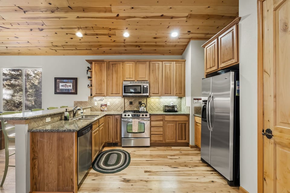 Kitchen: North Lake Tahoe Vacation Lodge