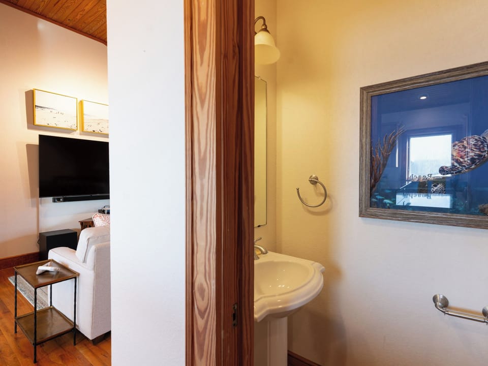Half Bath, Second Floor