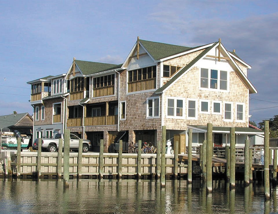 Down Creek Condo D102