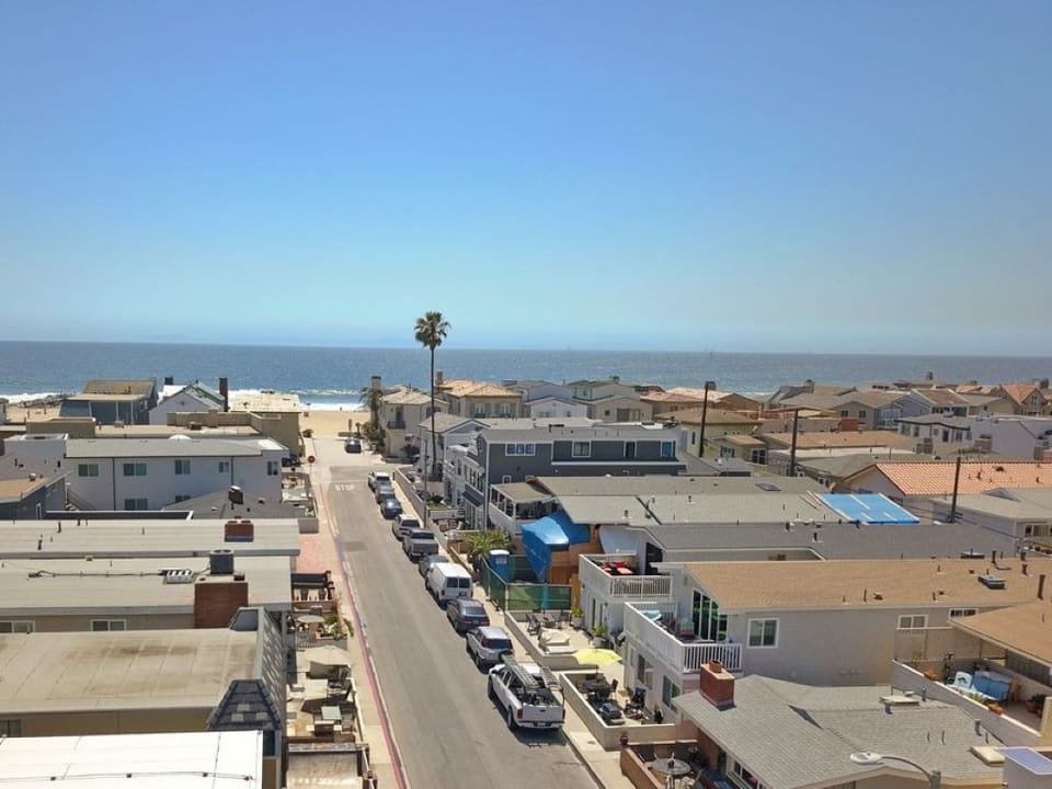 Sky View to the Beach!