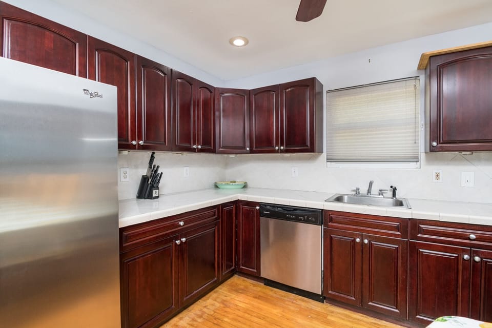 2nd floor kitchen