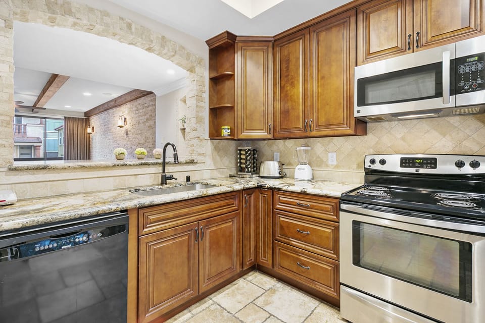 A06 - Kitchen