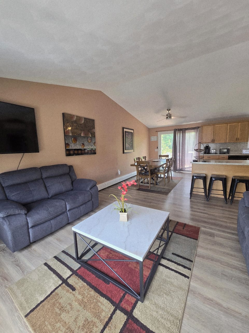 open concept allows for great gatherings family. fun and enjoyment