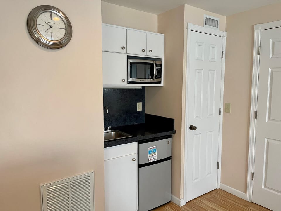 Kitchenette, First Floor Living Area